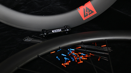 Buyer's Guide To Custom Carbon Wheelsets