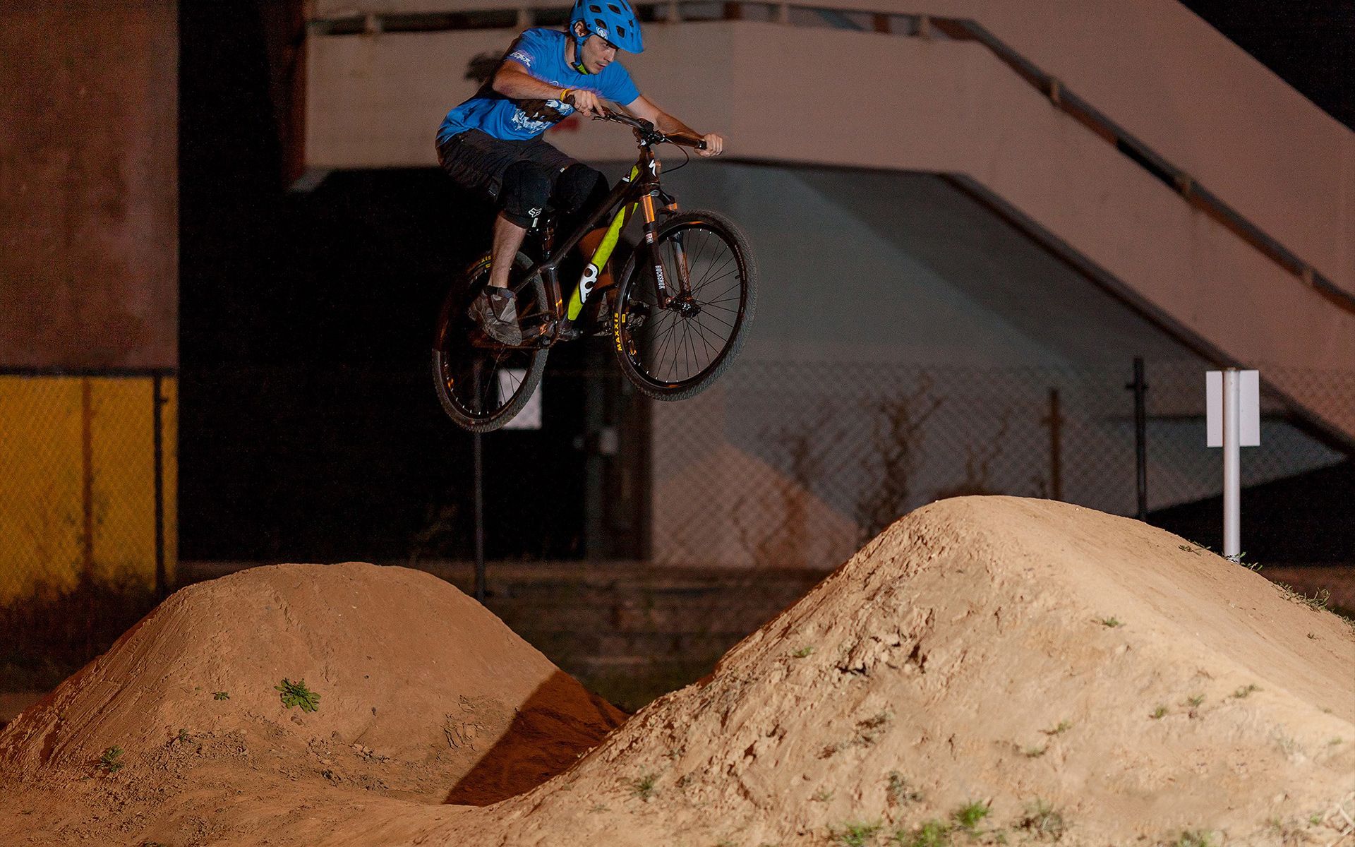maxxis dirt jump tires 26