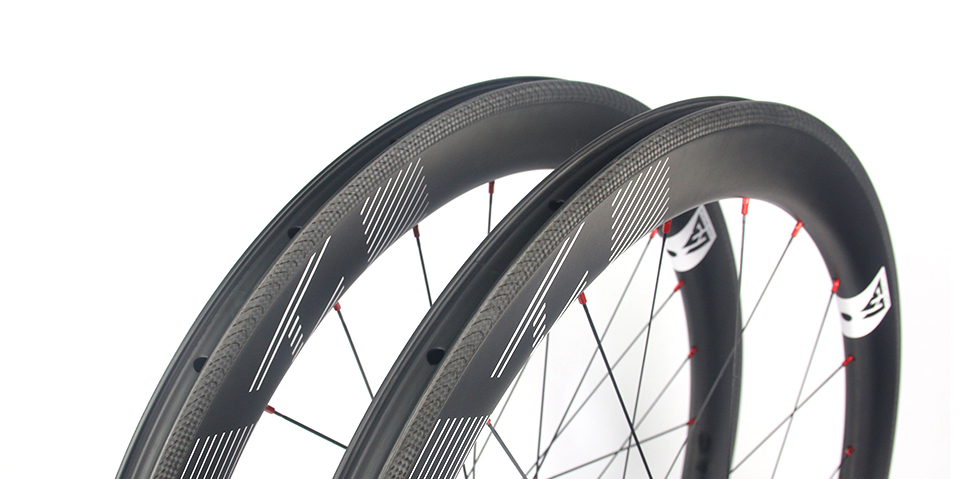 tubeless bike wheels