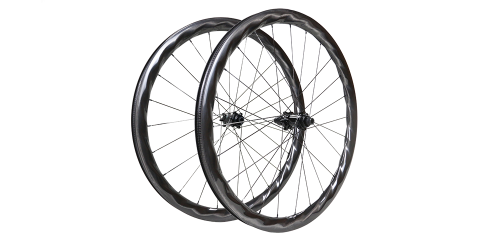 lightbicycle-turbo-40-disc-carbon-wheelset-customizable