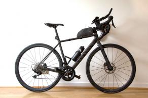 light-bicycle-ar28-disc-custom-build-on-canyon-endurance-al-6-