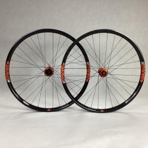 light-bicycle-rm29c07-industry-nine-mtb-wheelset