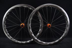 light-bicycle-turbo-50-disc-carbon-wheels-laced-to-industry-nine-solix-hubs
