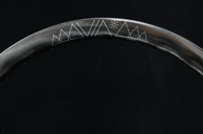 light-bicycle-wr40-disc-carbon-rim-custom-engraving-graphics